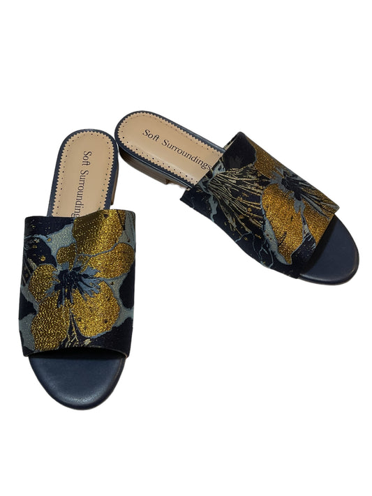 Sandals Flats By Soft Surroundings  Size: 10