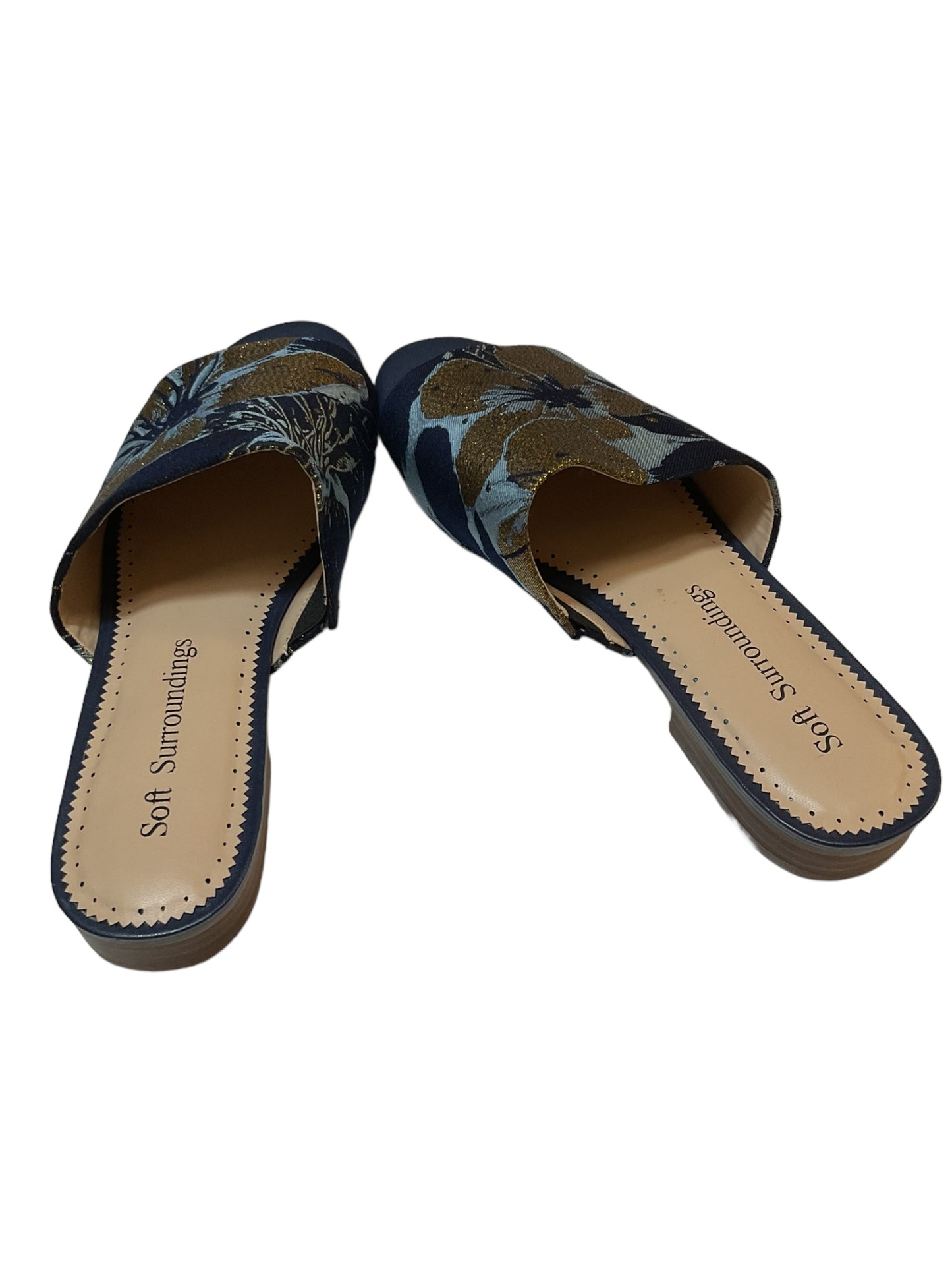 Sandals Flats By Soft Surroundings  Size: 10