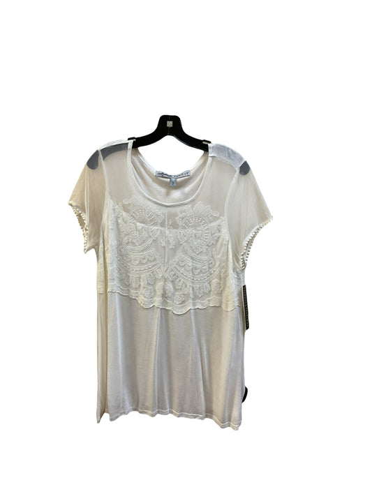 Top Short Sleeve By Absolutely Famous  Size: Xl