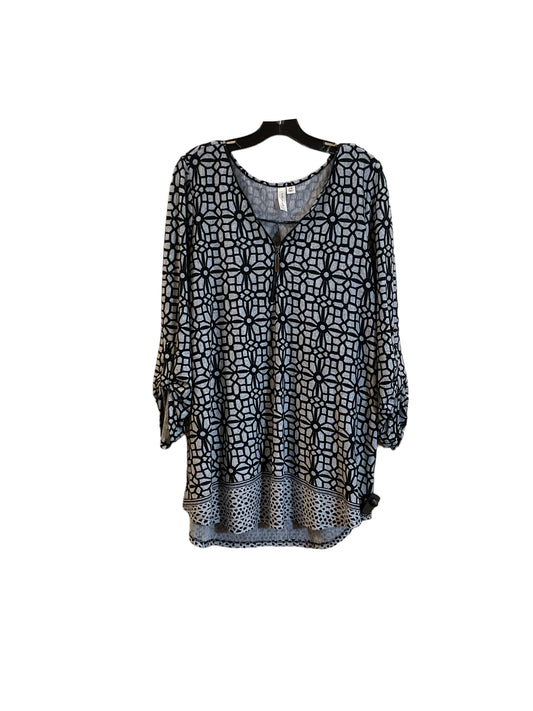 Top Long Sleeve By Tacera  Size: 2x
